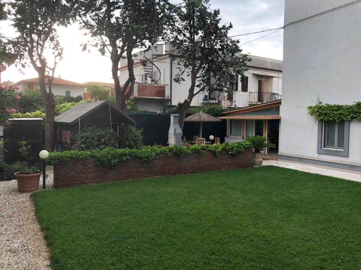 Shell House, Casa Con Ampio Giardino A 100M Dal Mare Villa Marcelli Exteriör bild